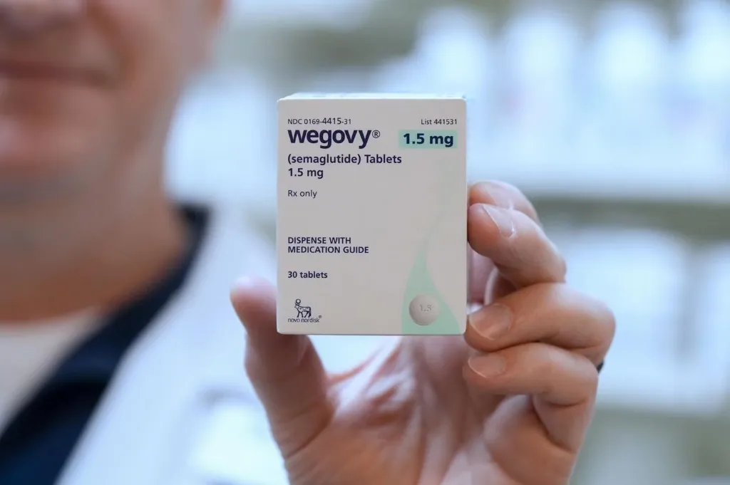 Wegovy® Pille Packung aus der Apotheke – orale Semaglutid-Tabletten zur Gewichtsreduktion (1,5 mg Startdosis-Packung dargestellt)